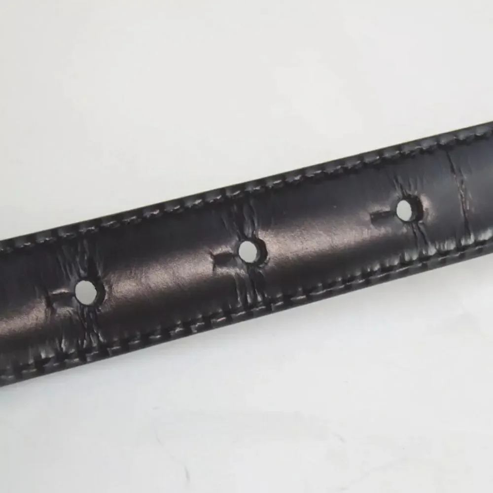 Authentic GUCCI 036.2194.0980.5 Interlocking Small GG 70/28 Leather Belt [Used]